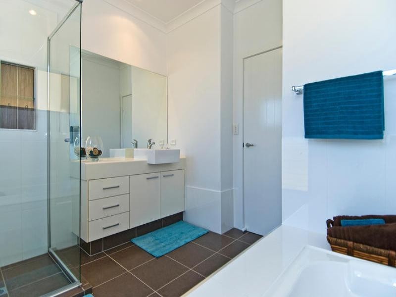 10 Ensor Street, Mudgeeraba QLD 4213