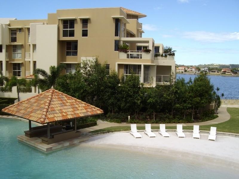 Varsity Lakes QLD 4227