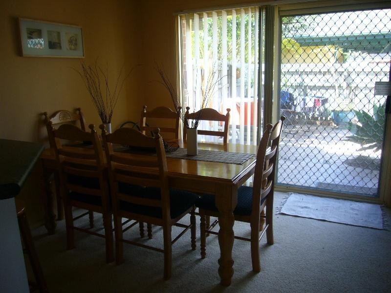 Clear Island Waters QLD 4226