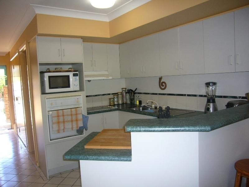 Clear Island Waters QLD 4226