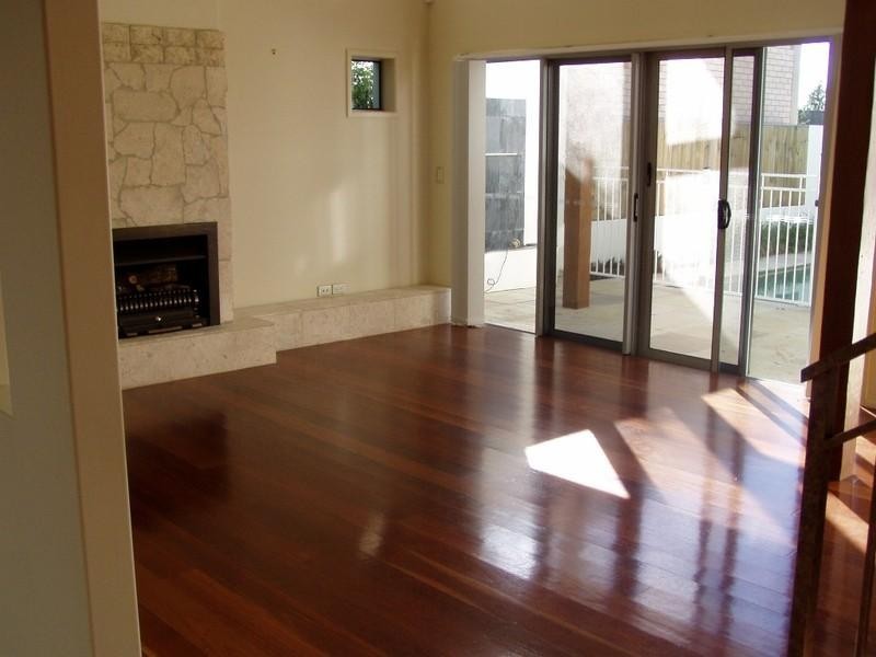 15 Avellino Drive, Varsity Lakes QLD 4227