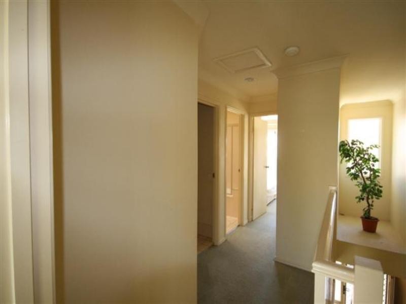 96/215 Cottesloe Drive, Mermaid Waters QLD 4218