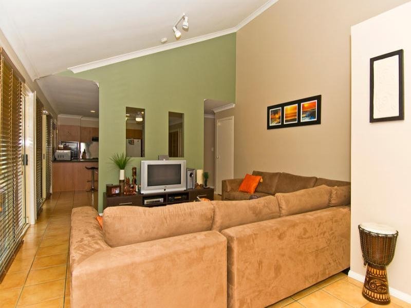 18/54 Glen Eagles Drive, Robina QLD 4226