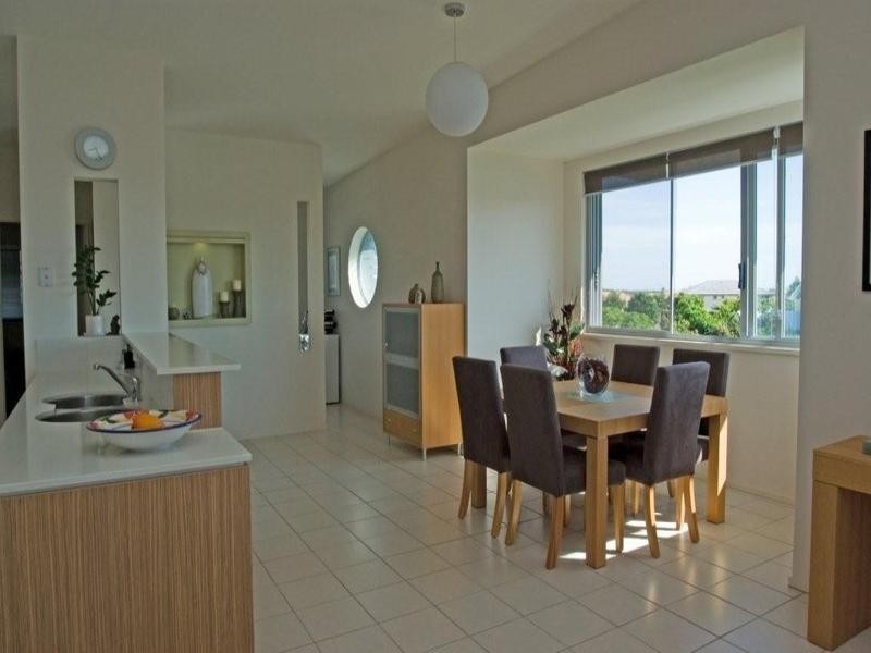 18/11 Promenade Avenue, Robina QLD 4226