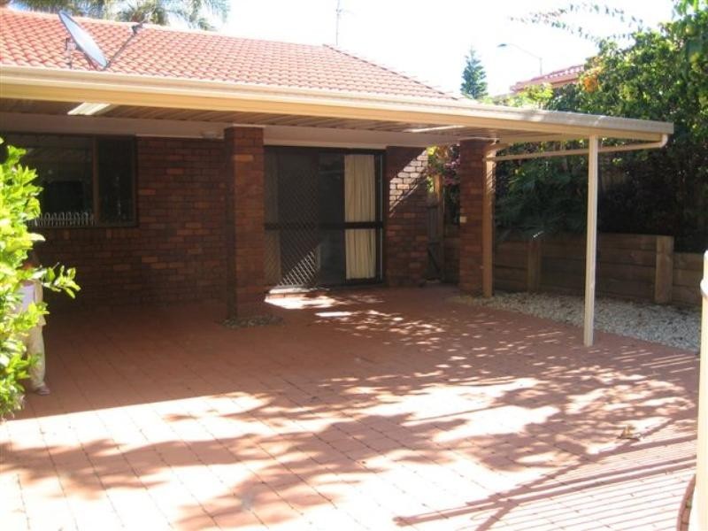 266 Ron Penhaligon Way, Robina QLD 4226