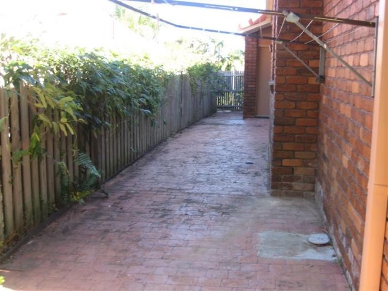 266 Ron Penhaligon Way, Robina QLD 4226