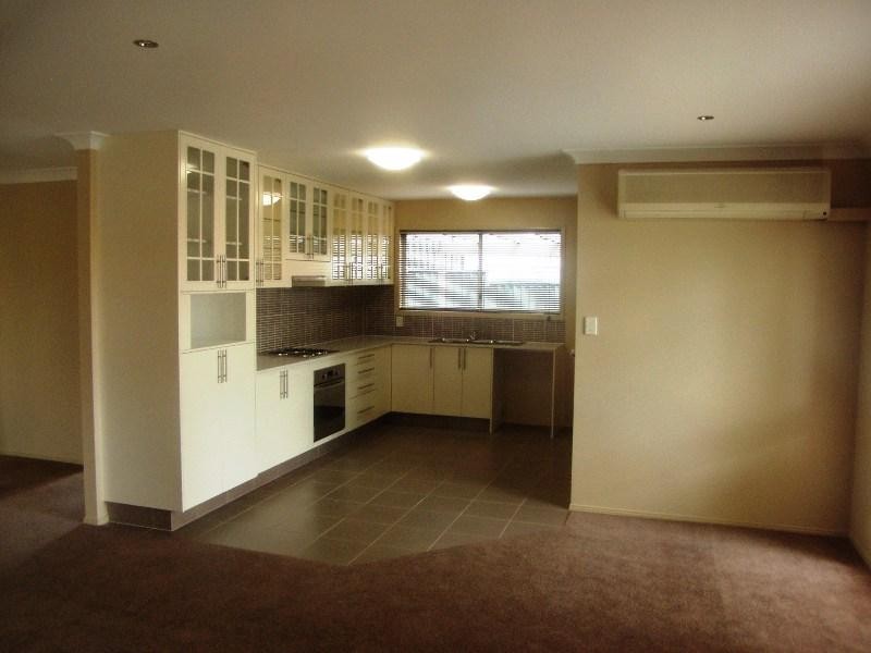 15 Birkdale Street, Robina QLD 4226