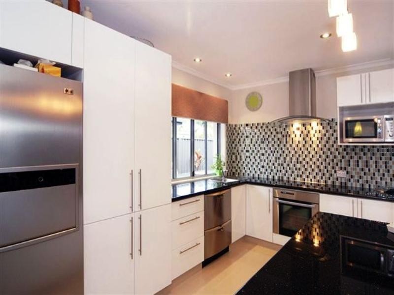 49 Twenty Sixth Avenue, Palm Beach QLD 4221