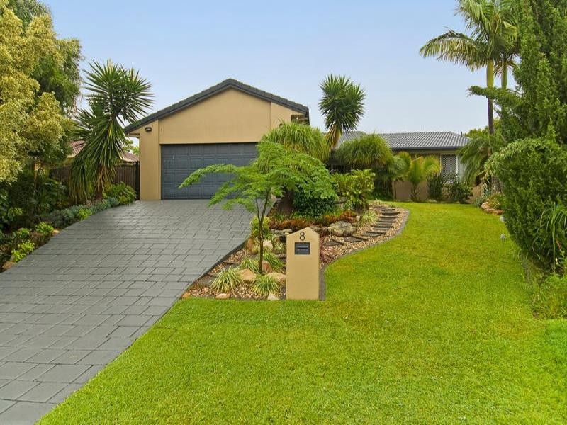 8 Banff Court, Robina QLD 4226