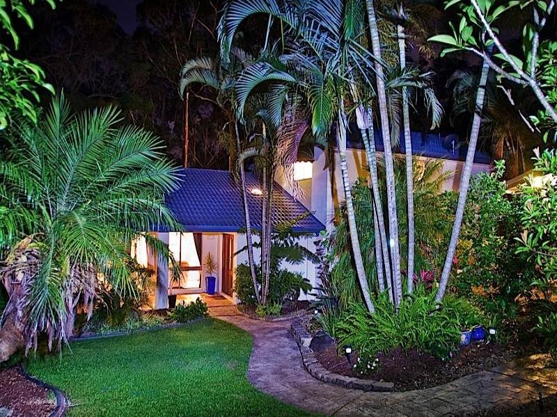 26 Banff Court, Robina QLD 4226