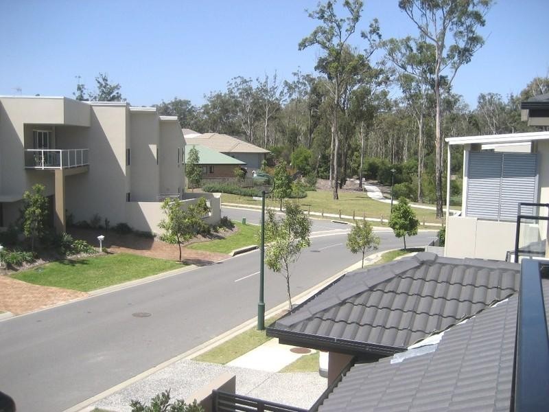 2/117 Bayswater Avenue, Varsity Lakes QLD 4227