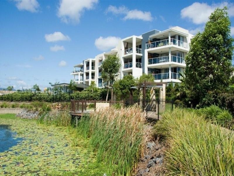 18/11 Promenade Avenue, Robina QLD 4226