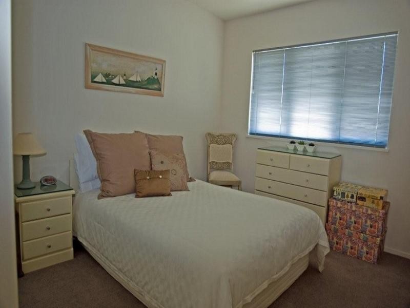 18/11 Promenade Avenue, Robina QLD 4226