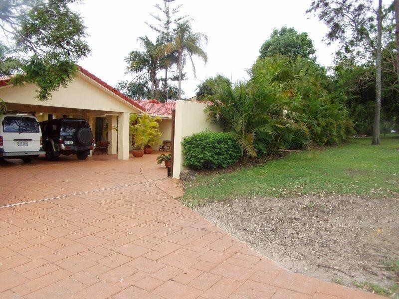 22a Homebush Drive, Robina QLD 4226