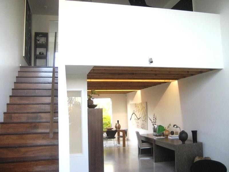 8 Watts Drive, Varsity Lakes QLD 4227