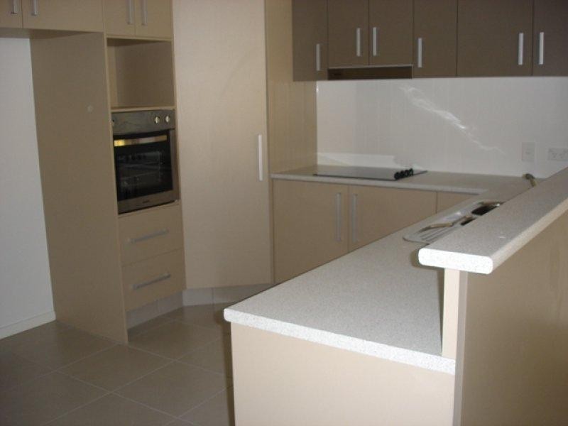 4/181 Gemvale Road, Mudgeeraba QLD 4213