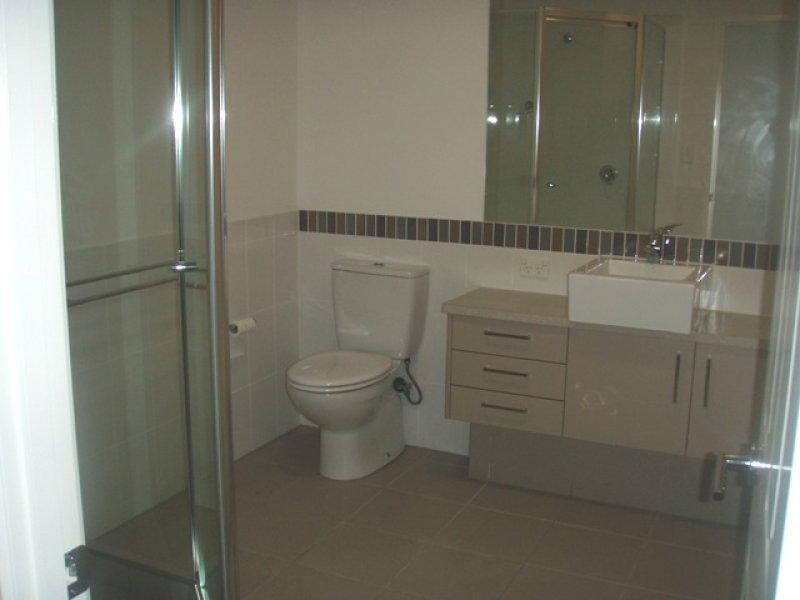 4/181 Gemvale Road, Mudgeeraba QLD 4213