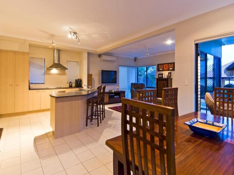 Varsity Lakes QLD 4227