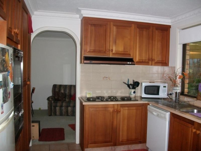 9 Roseville Court, Robina QLD 4226