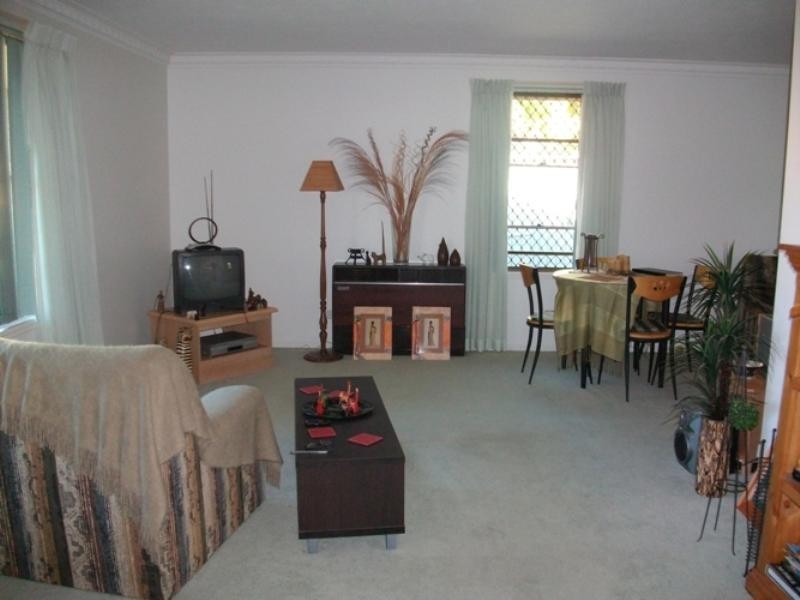 9 Roseville Court, Robina QLD 4226