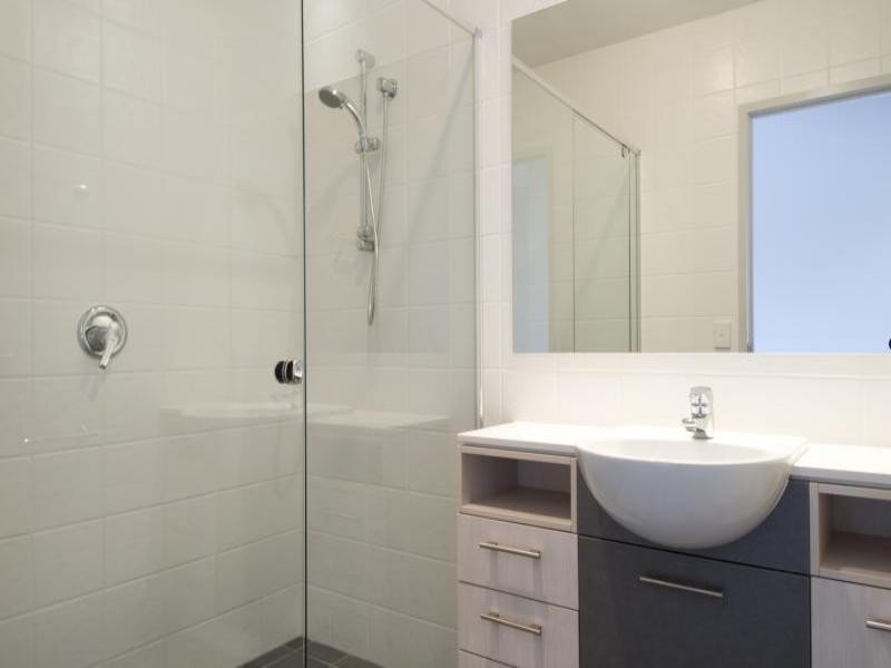 Varsity Lakes QLD 4227