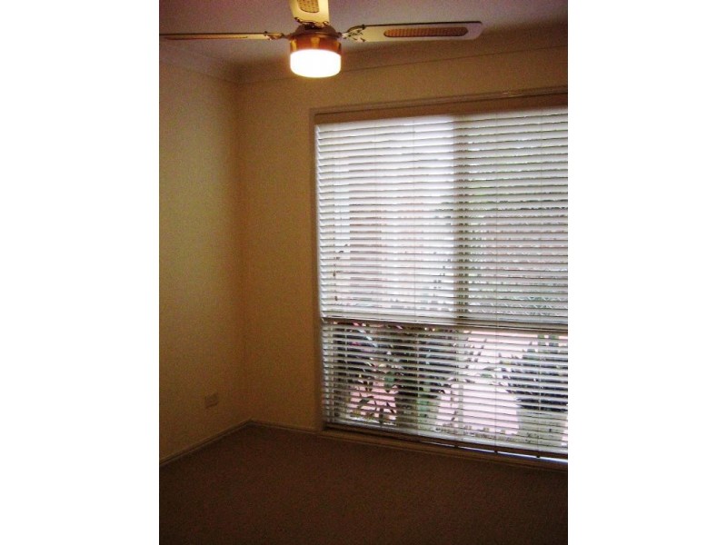 1/3 Swinburne Street, Varsity Lakes QLD 4227