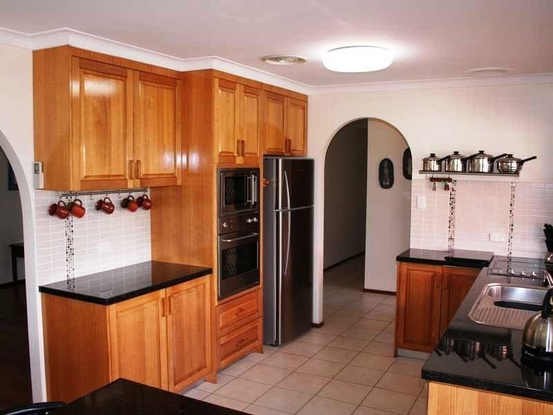 4 Jib Court, Mermaid Waters QLD 4218