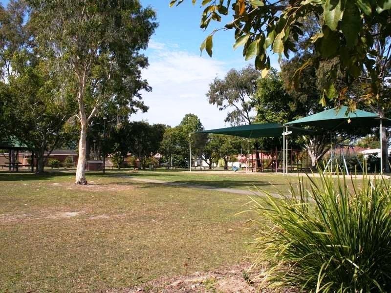 4 Jib Court, Mermaid Waters QLD 4218