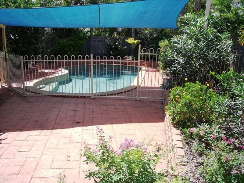 5 Turramurra Drive, Robina QLD 4226