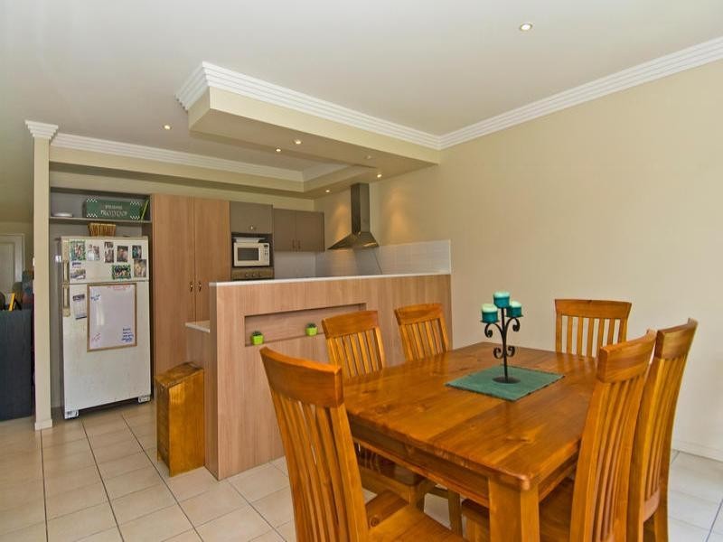 21 Royal Woods Drive, Robina QLD 4226