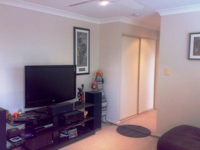 9/9 Stanhill Drive, Chevron Island QLD 4217