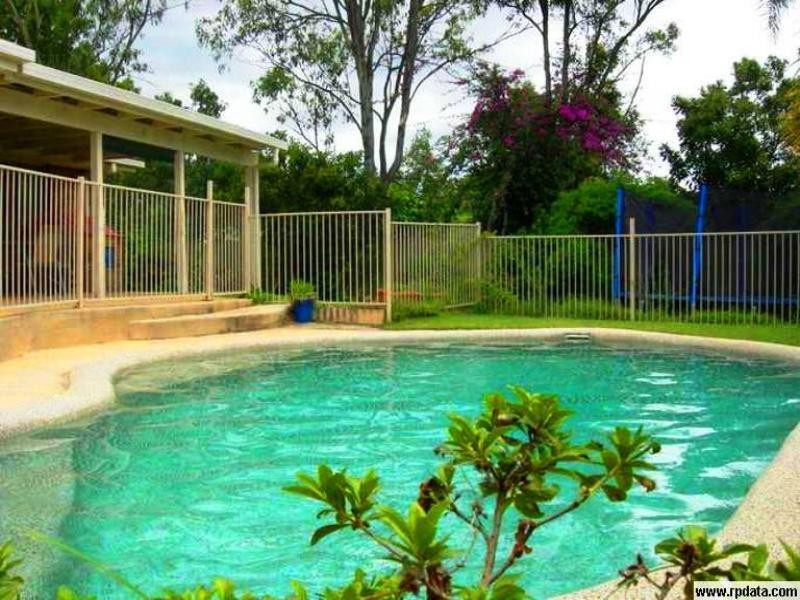 24 Colonsay Crescent, Merrimac QLD 4226