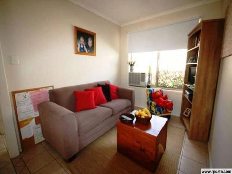 24 Colonsay Crescent, Merrimac QLD 4226