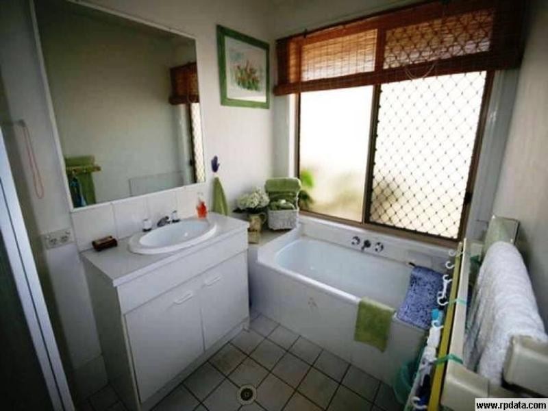 24 Colonsay Crescent, Merrimac QLD 4226