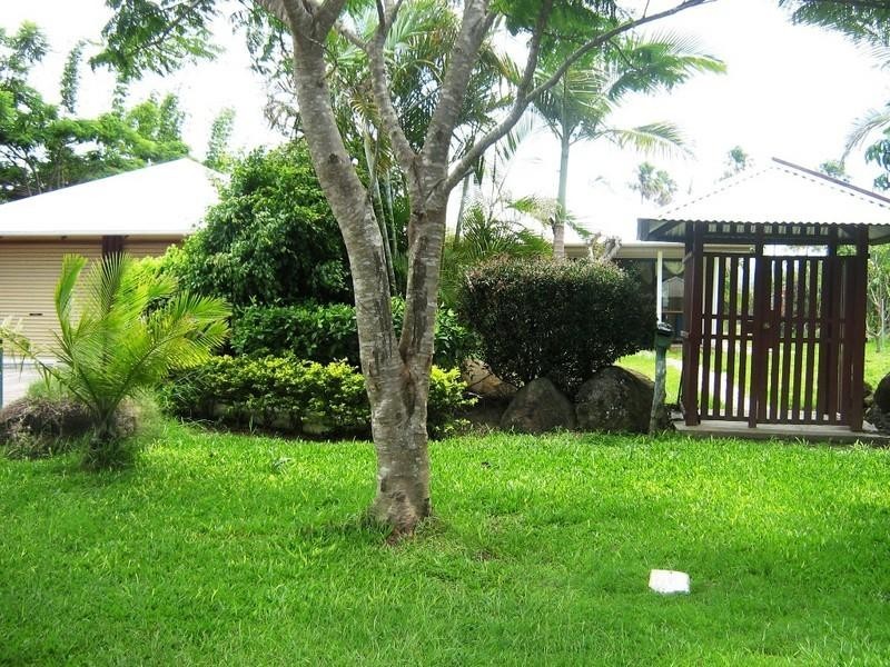 41 Larch Street, Tallebudgera QLD 4228