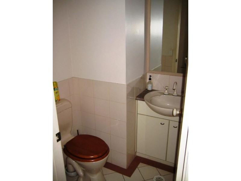 13 Manor Close, Robina QLD 4226