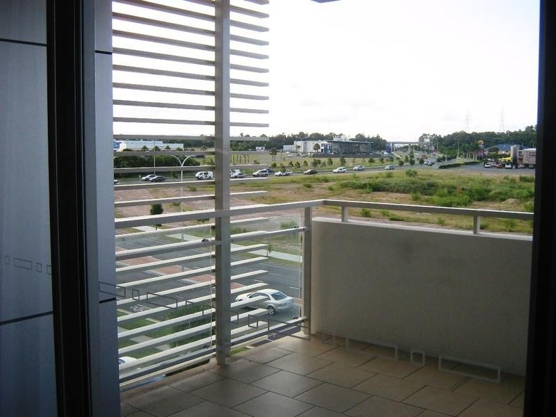 18/510 Christine Avenue, Robina QLD 4226