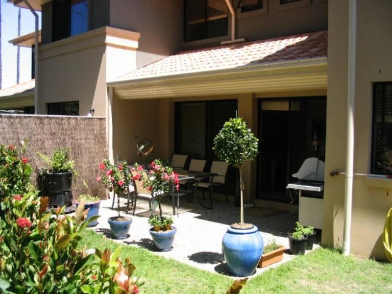 7/1 Pine Valley Drive, Robina QLD 4226