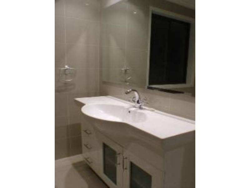 162 Ron Penhaligon Way, Robina QLD 4226