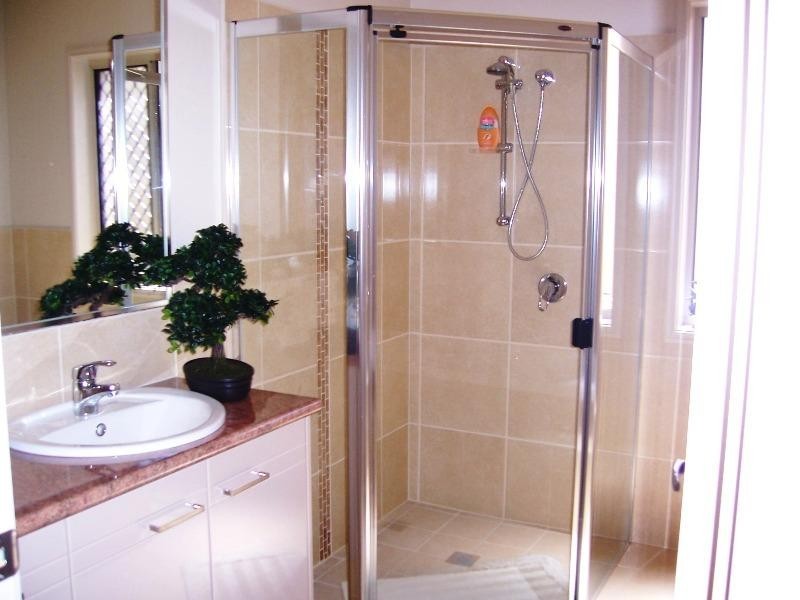 9 Tindari Place, Varsity Lakes QLD 4227