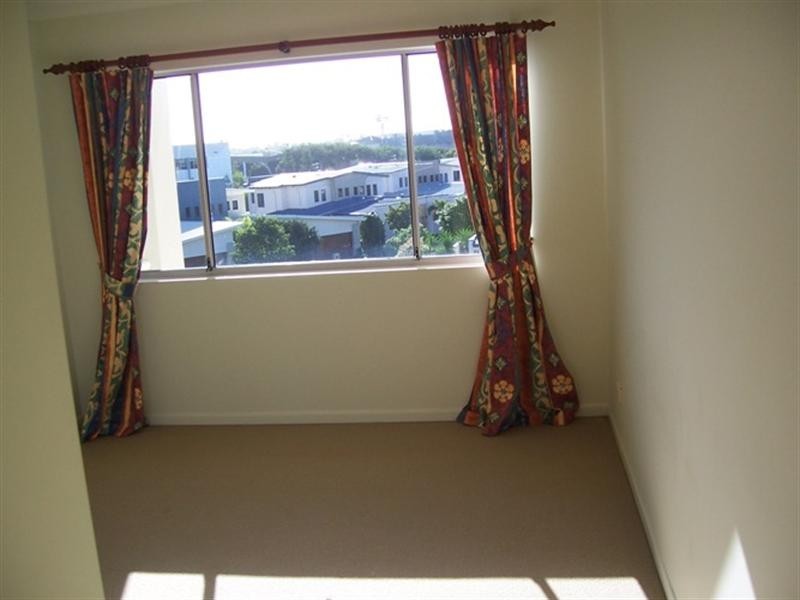 17/1 Riverwalk Avenue, Robina QLD 4226