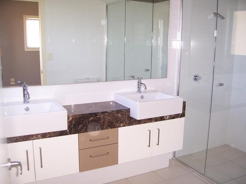 1/1 Valbonne Street, Varsity Lakes QLD 4227