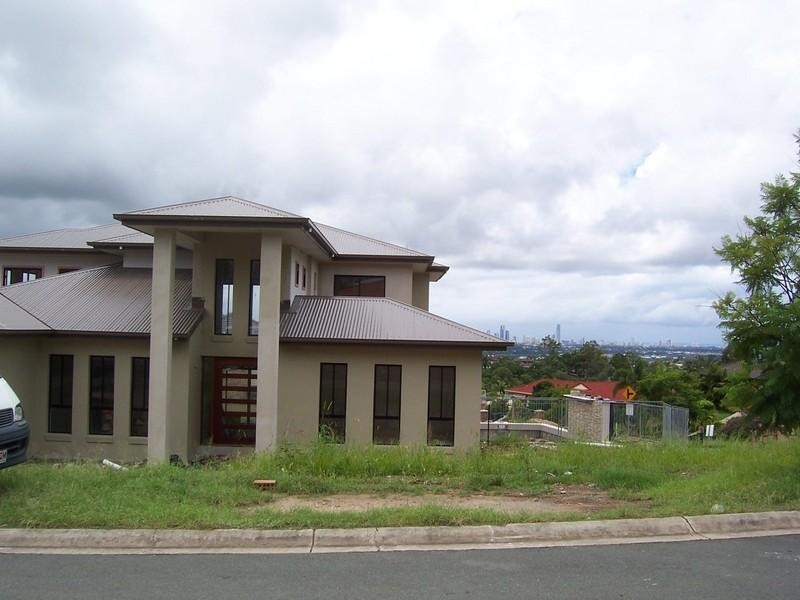 71 Kincaid Drive, Highland Park QLD 4211