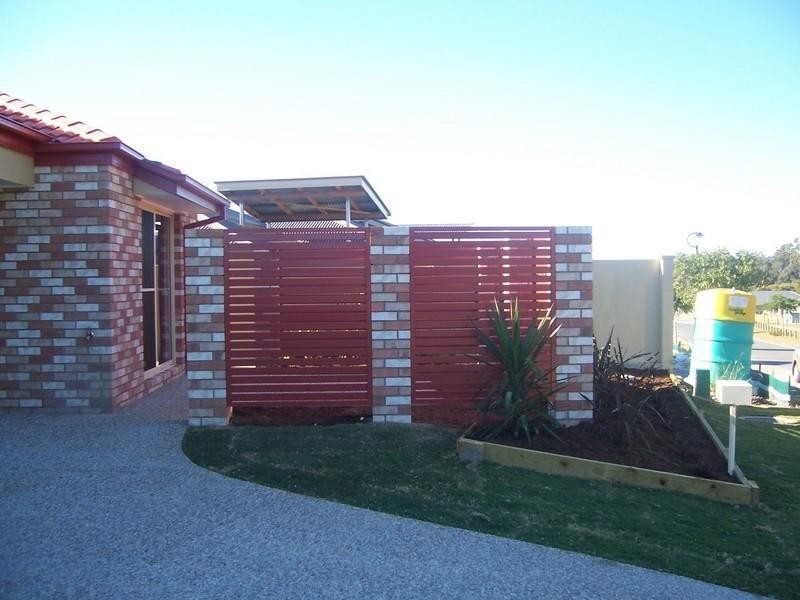 2A/7 Maidenhair Place, Robina QLD 4226