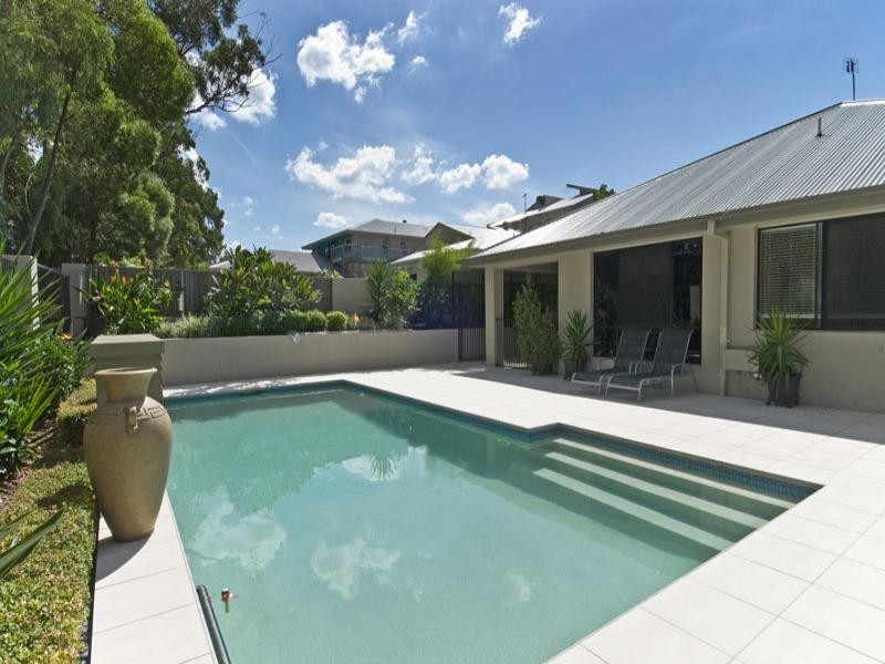 54 Great Southern Drive, Robina QLD 4226