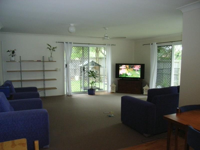 1 Lolita Court, Varsity Lakes QLD 4227