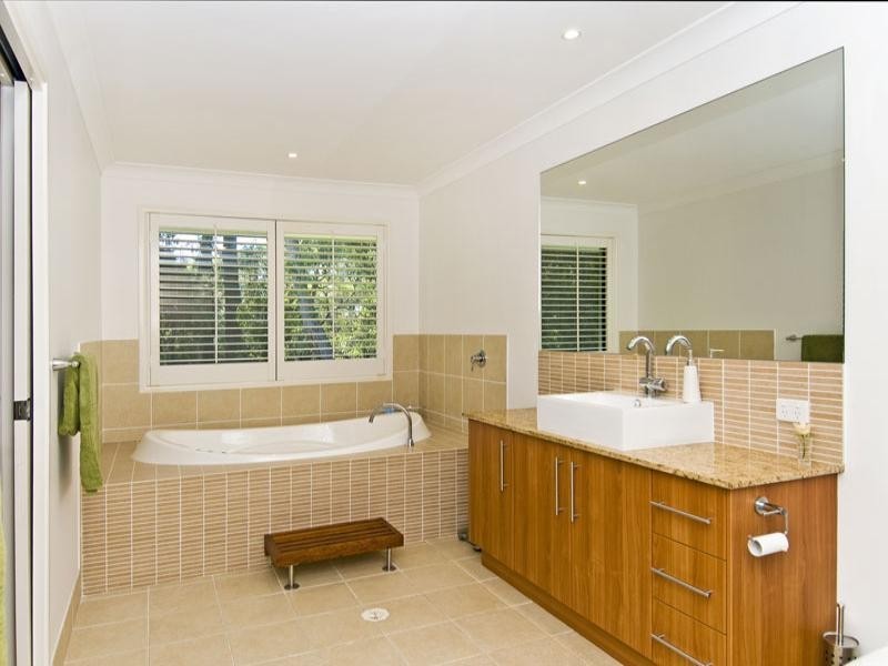 23 Lacerta Avenue, Robina QLD 4226