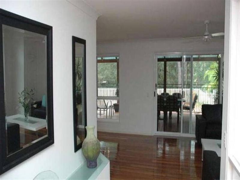 4 Hugh Guinea Court, Worongary QLD 4213