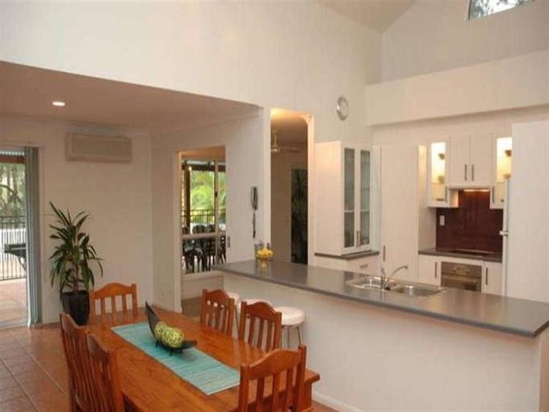 4 Hugh Guinea Court, Worongary QLD 4213