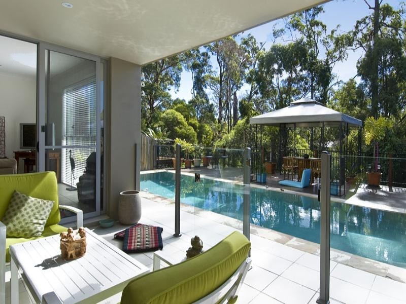 25 Royal Links Drive, Robina QLD 4226